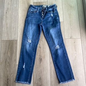 New distressed ankle jeans